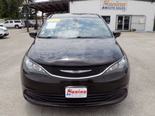 Image for 2017 Chrysler Pacifica LX ID: 6665629