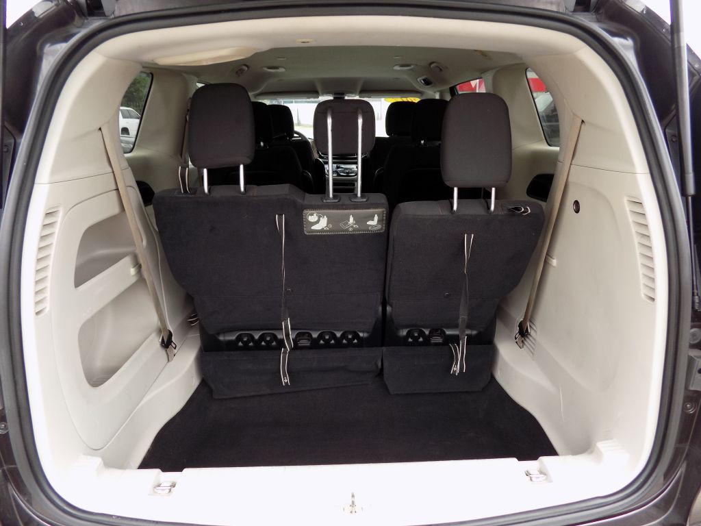 2017 Chrysler Pacifica Image 14
