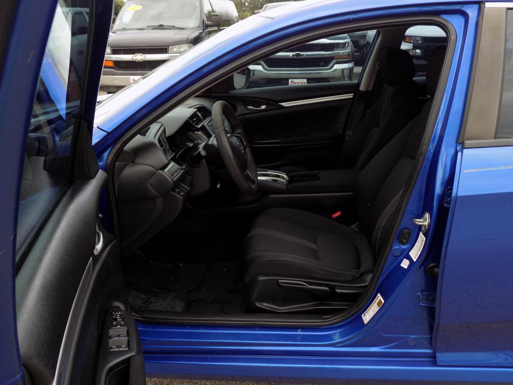 2017 Honda Civic Image 9
