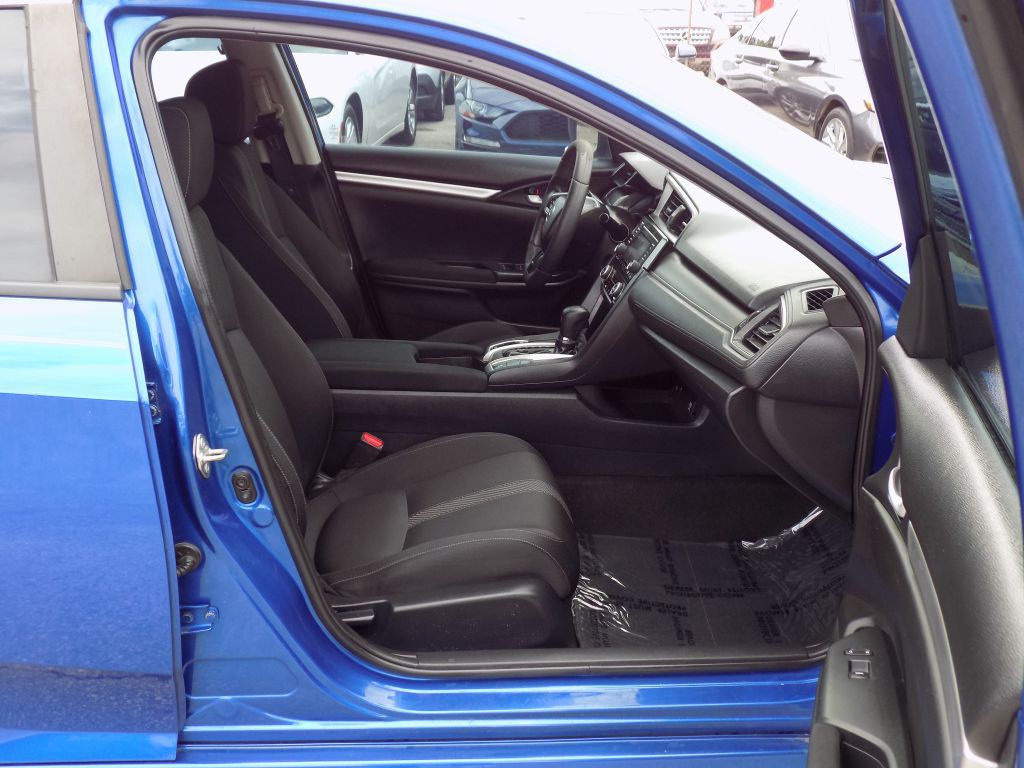 2017 Honda Civic Image 14