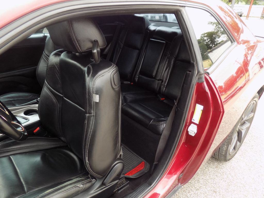 2021 Dodge Challenger Image 9