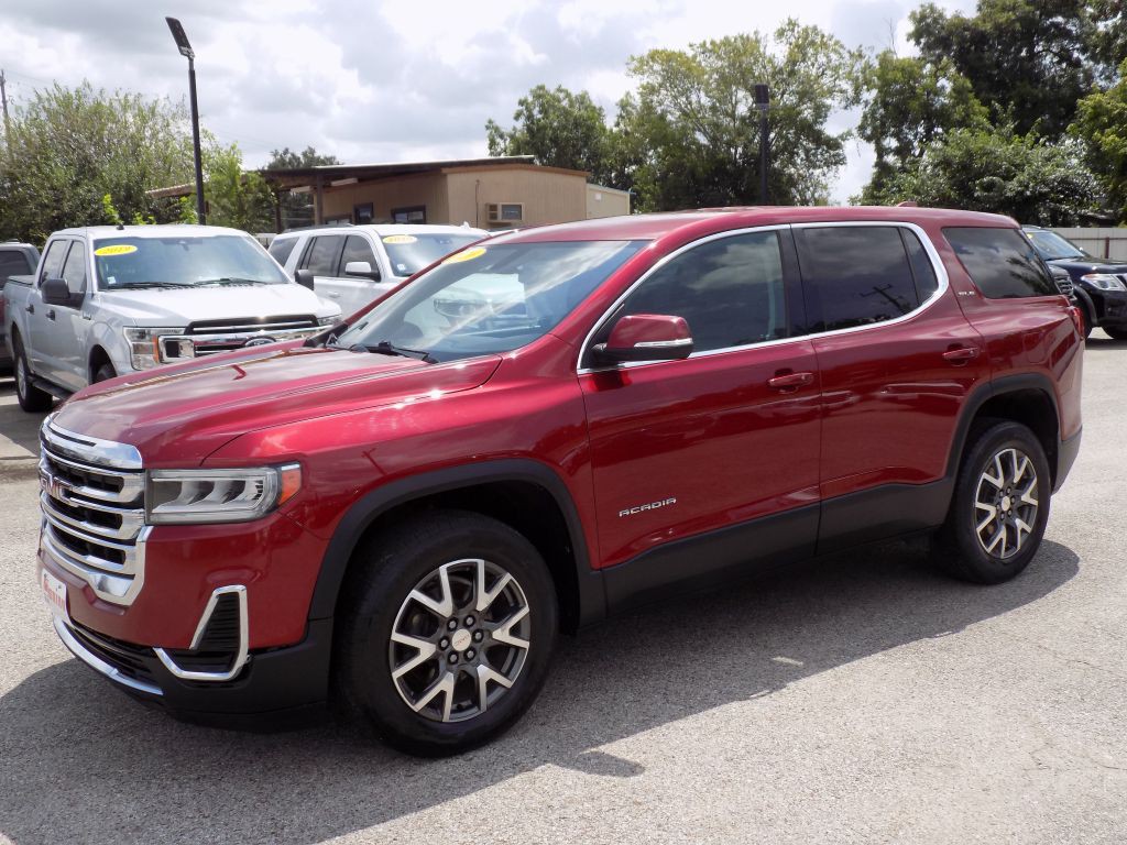 2020 GMC Acadia Image 2