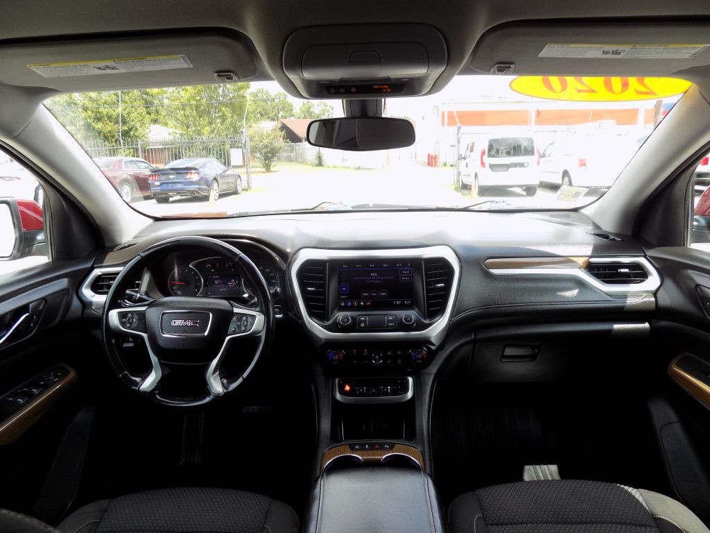 2020 GMC Acadia Image 19