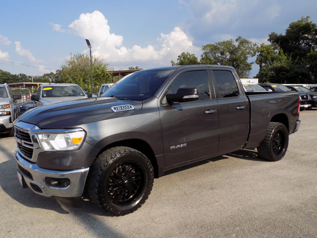 2019 RAM 1500 Image 2