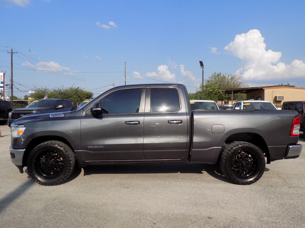 2019 RAM 1500 Image 3