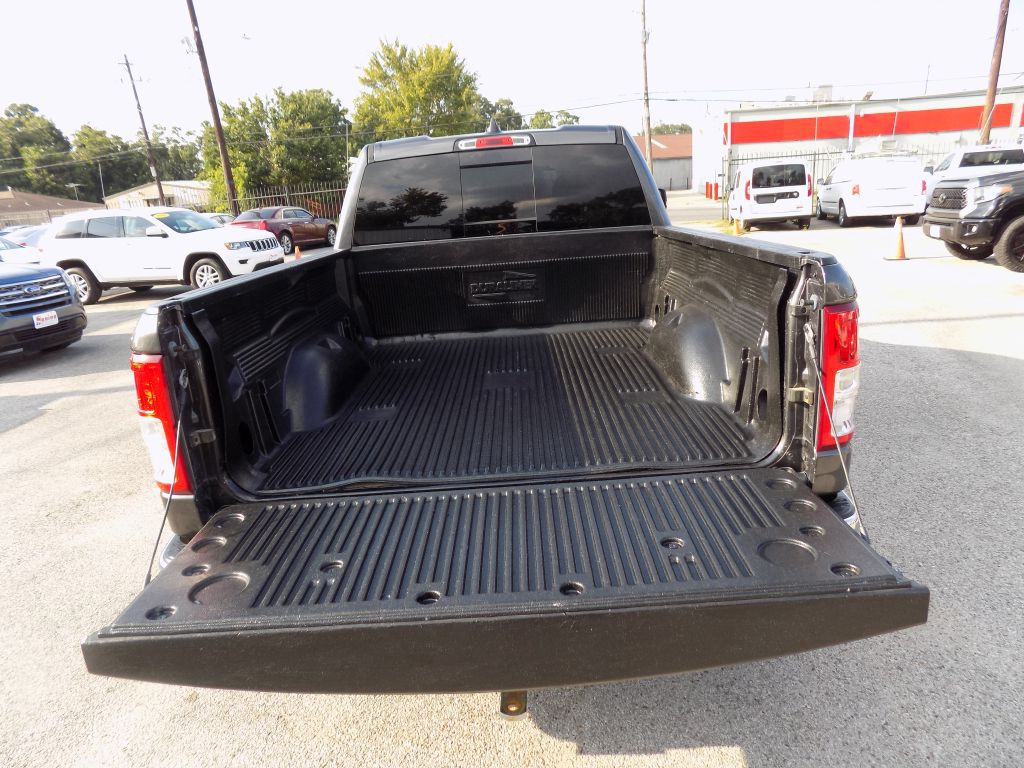 2019 RAM 1500 Image 18