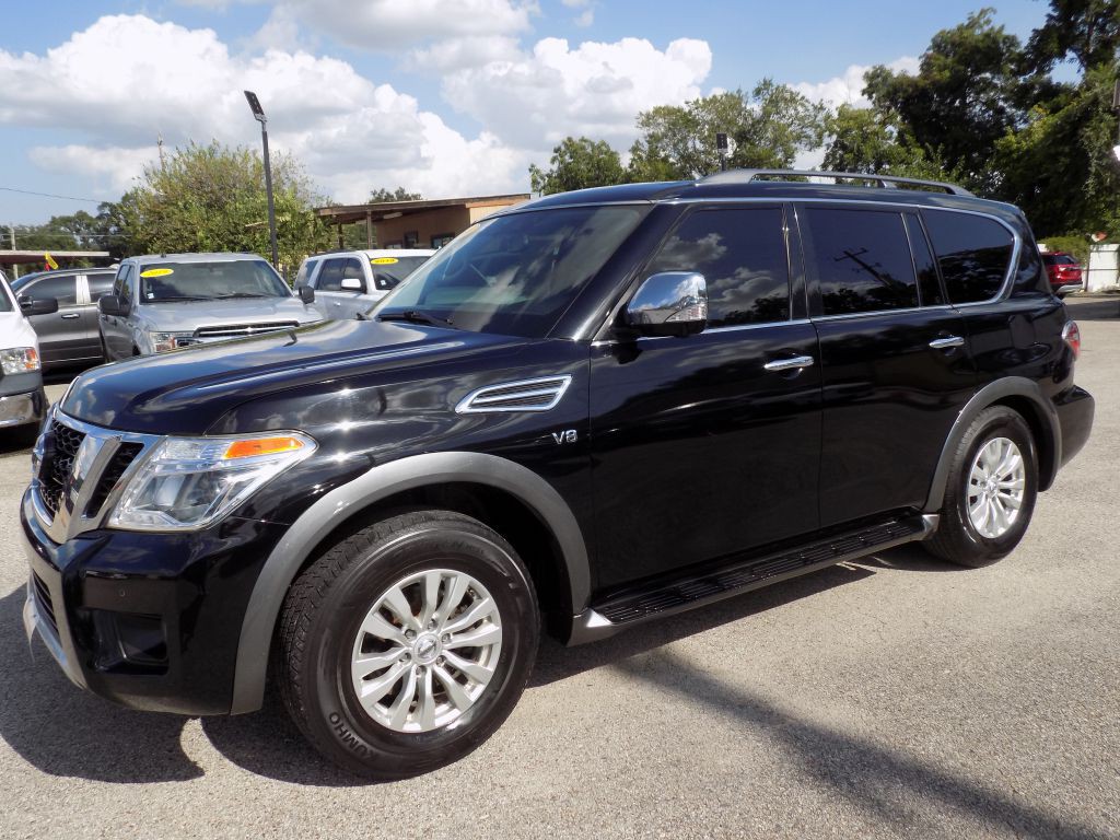 2018 Nissan Armada Image 2