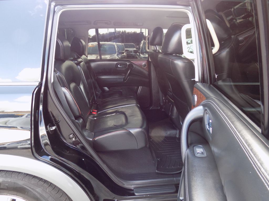 2018 Nissan Armada Image 16