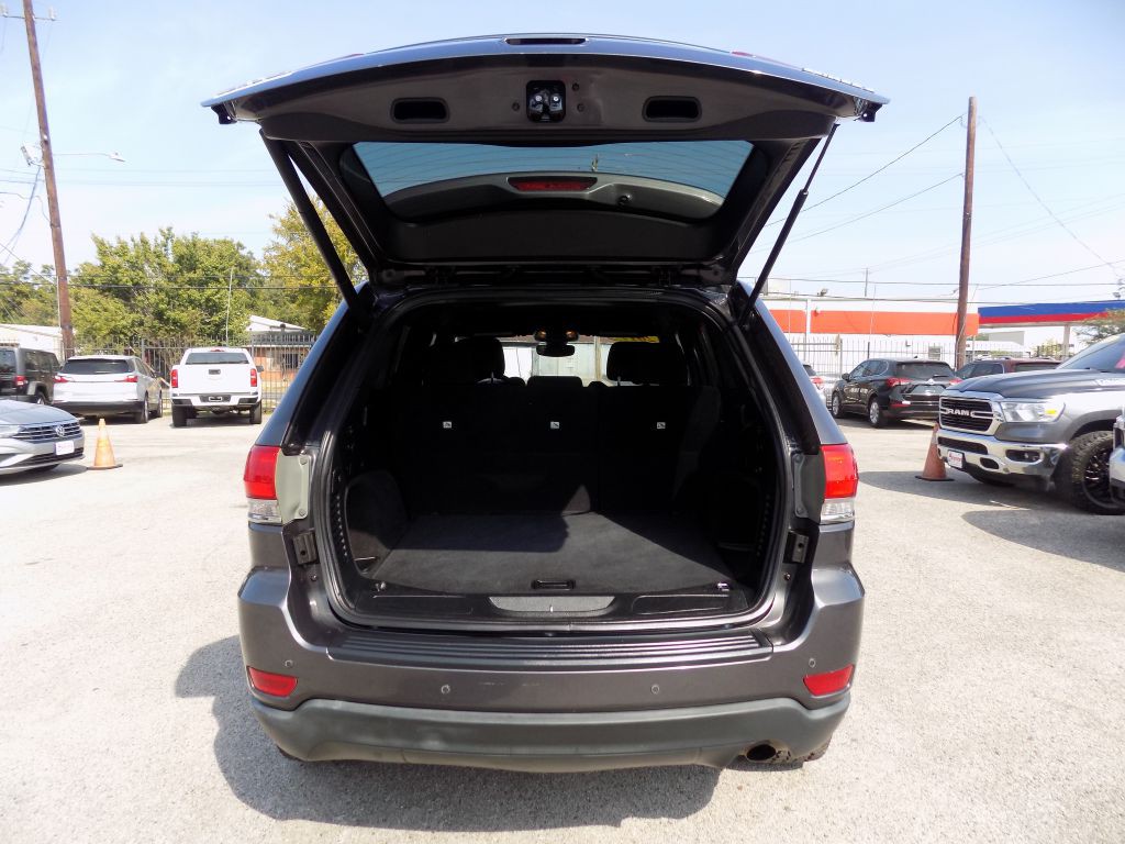 2017 Jeep Grand Cherokee Image 17