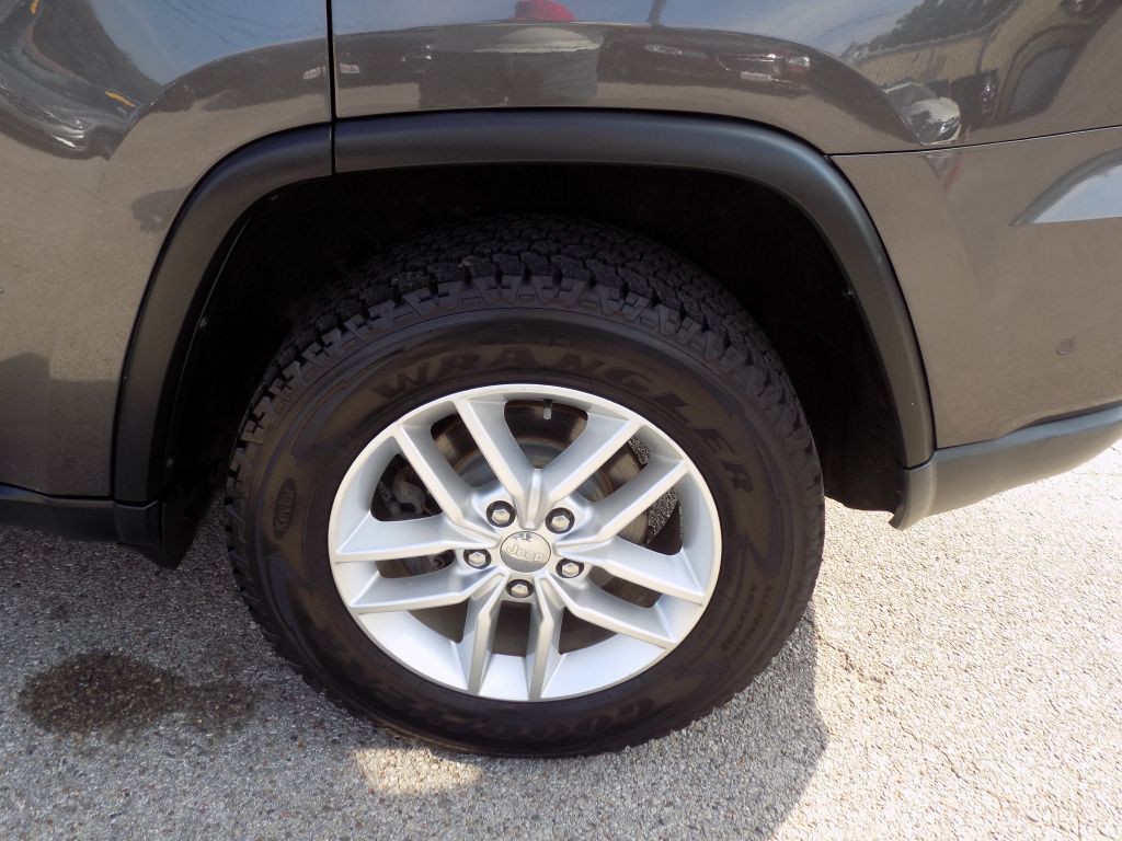 2017 Jeep Grand Cherokee Image 27