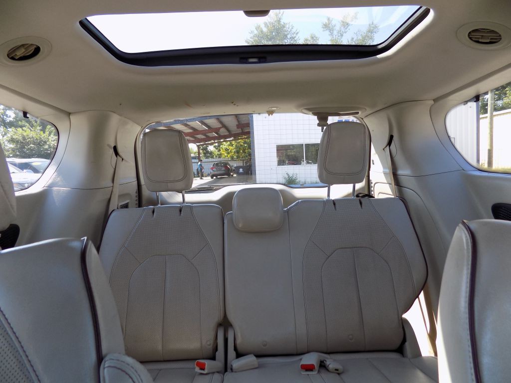 2020 Chrysler Pacifica Image 18