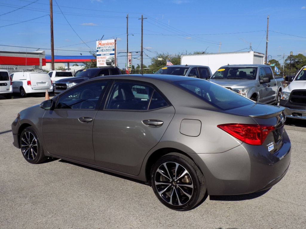2018 Toyota Corolla Image 4