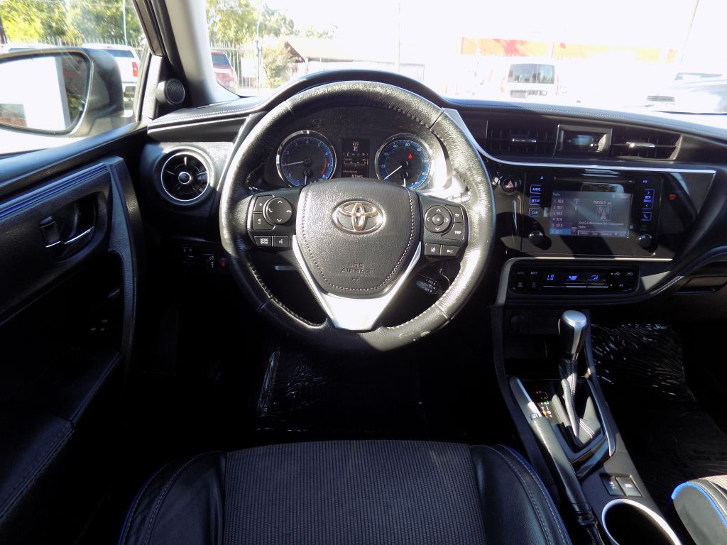 2018 Toyota Corolla Image 22