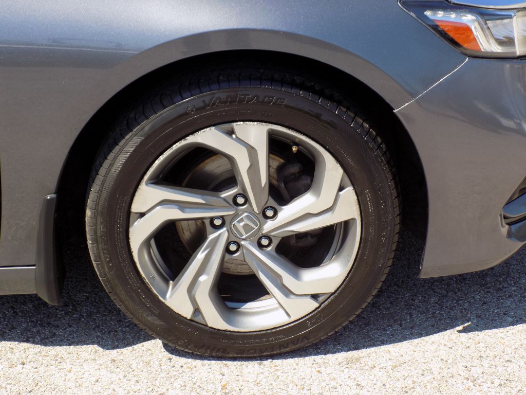 2018 Honda Accord Image 27