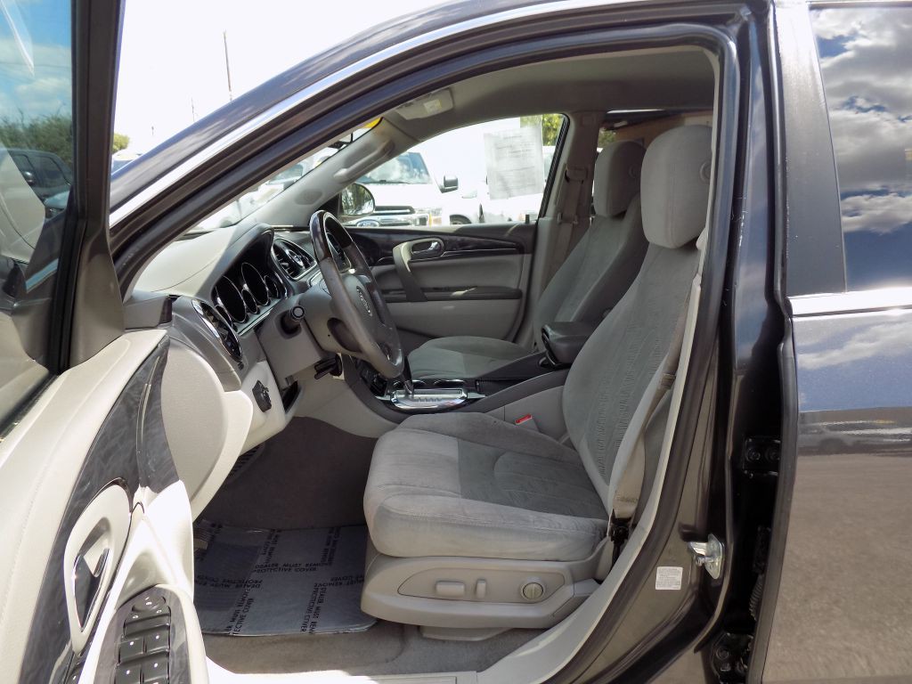 2016 Buick Enclave Image 12