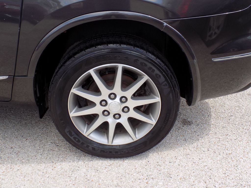 2016 Buick Enclave Image 24