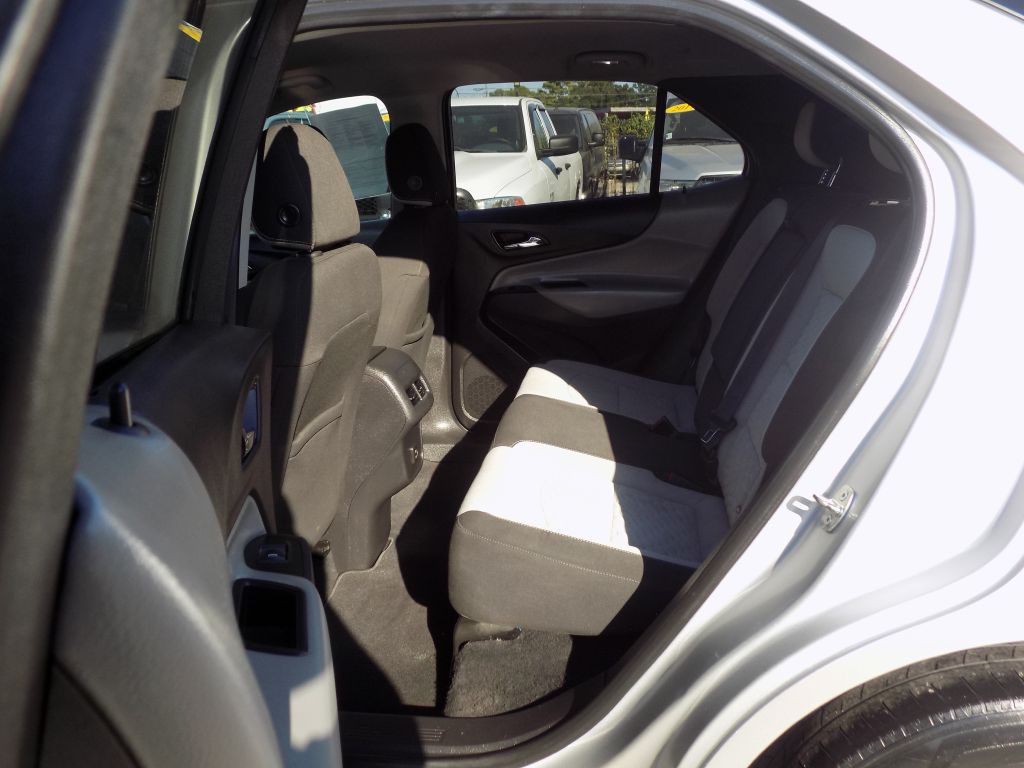 2020 Chevrolet Equinox Image 12