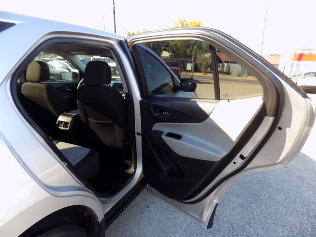 2020 Chevrolet Equinox Image 15