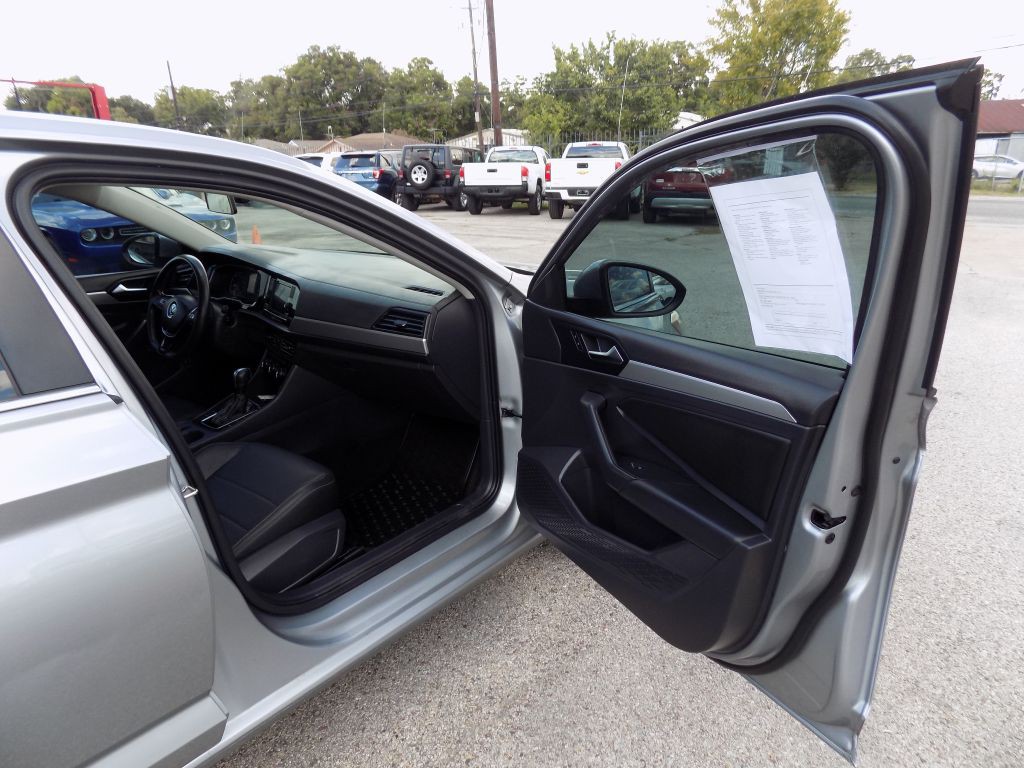 2021 Volkswagen Jetta Image 13