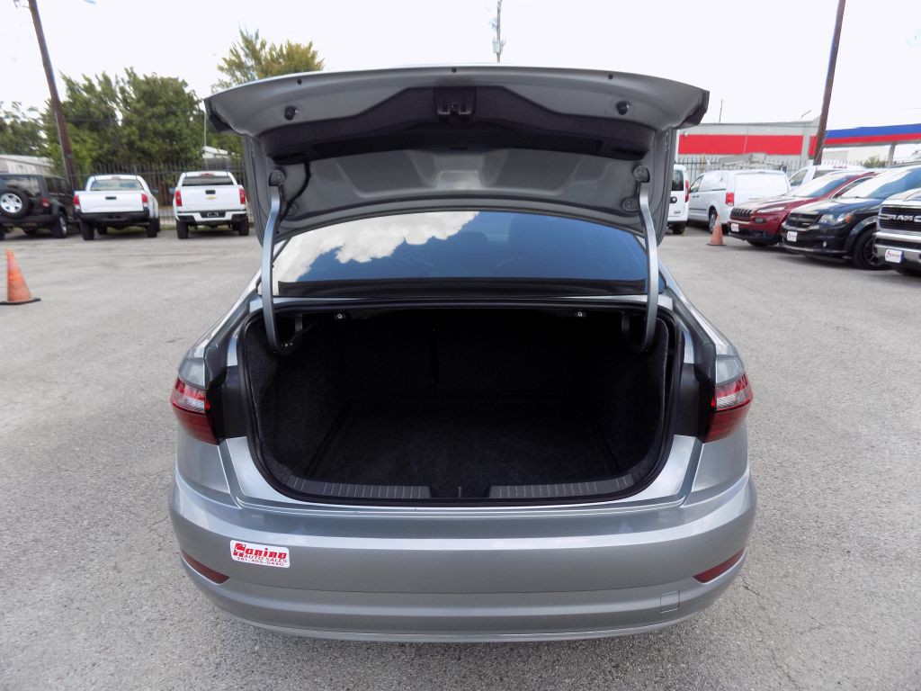 2021 Volkswagen Jetta Image 17