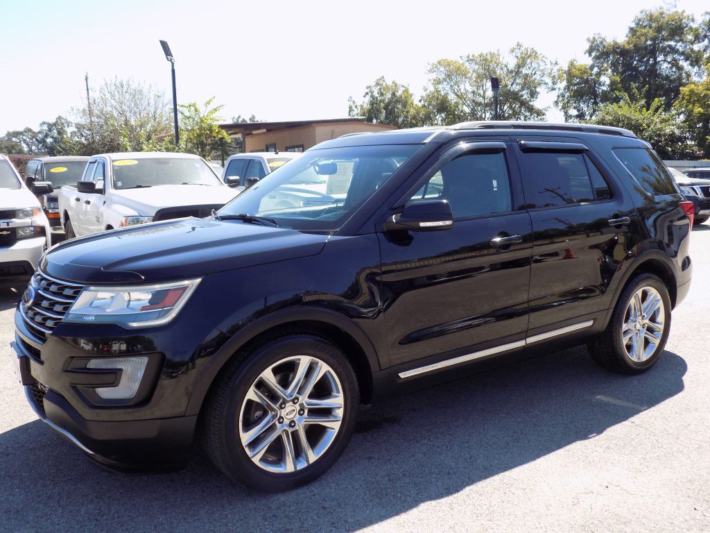 2016 Ford Explorer Image 2