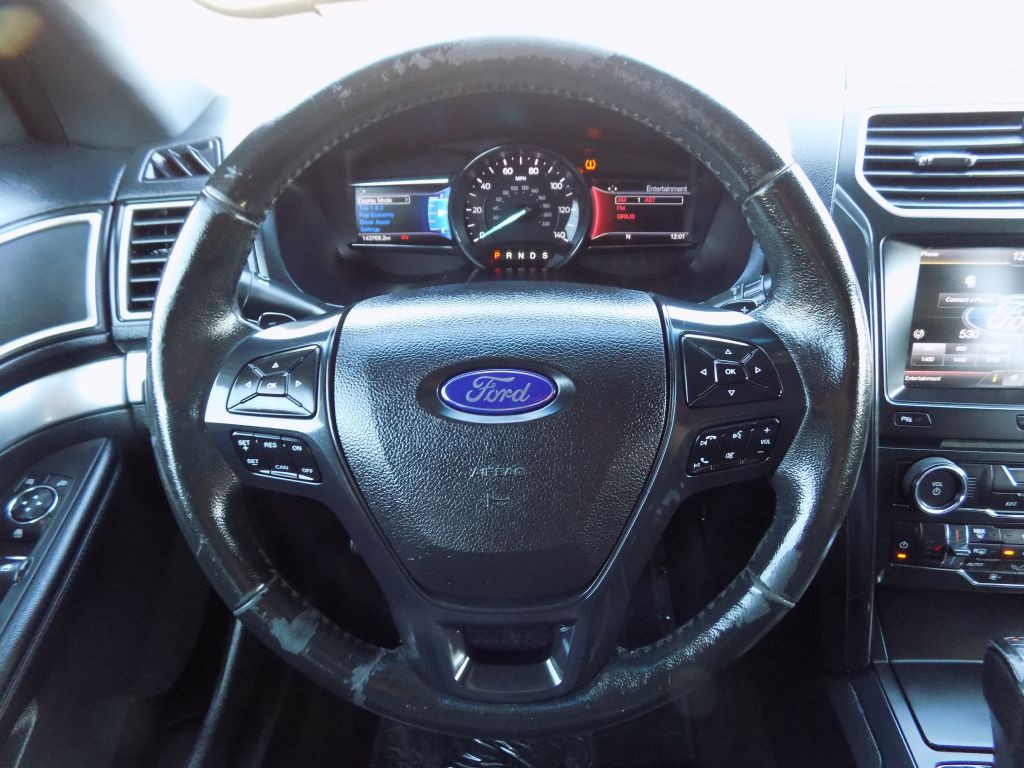 2016 Ford Explorer Image 23