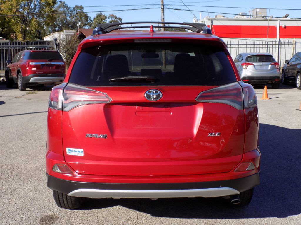 2017 Toyota Rav4 Image 5