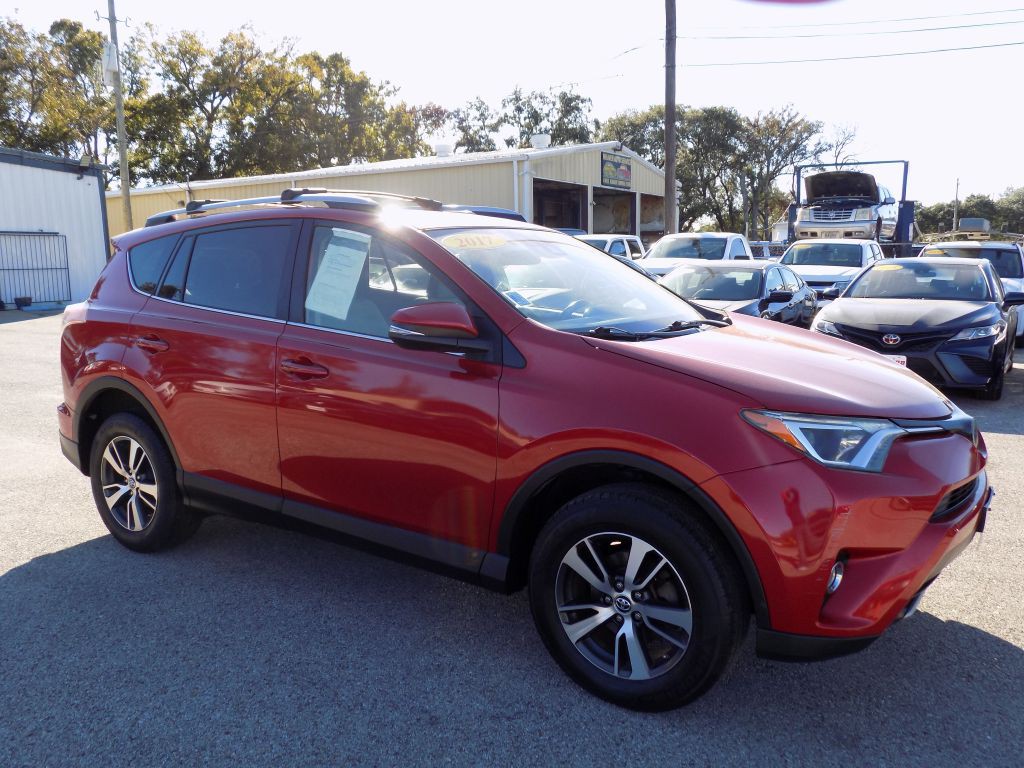 2017 Toyota Rav4 Image 8