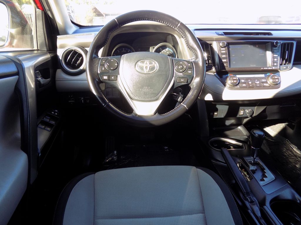 2017 Toyota Rav4 Image 23