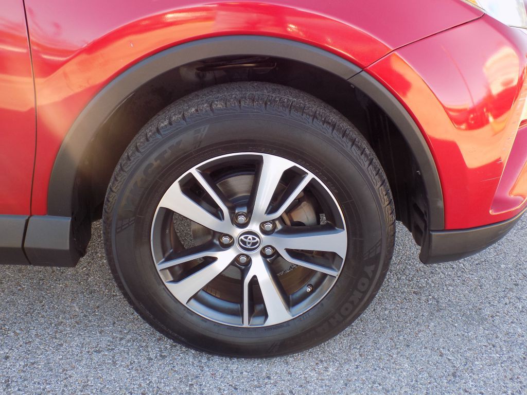 2017 Toyota Rav4 Image 27