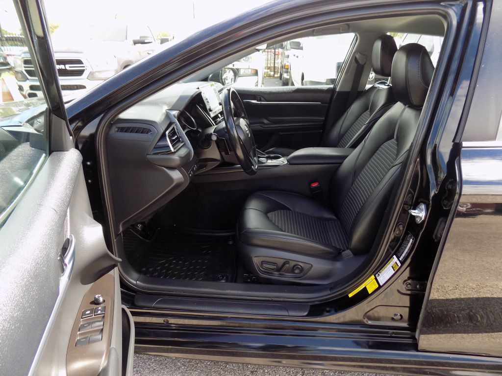 2022 Toyota Camry Image 13