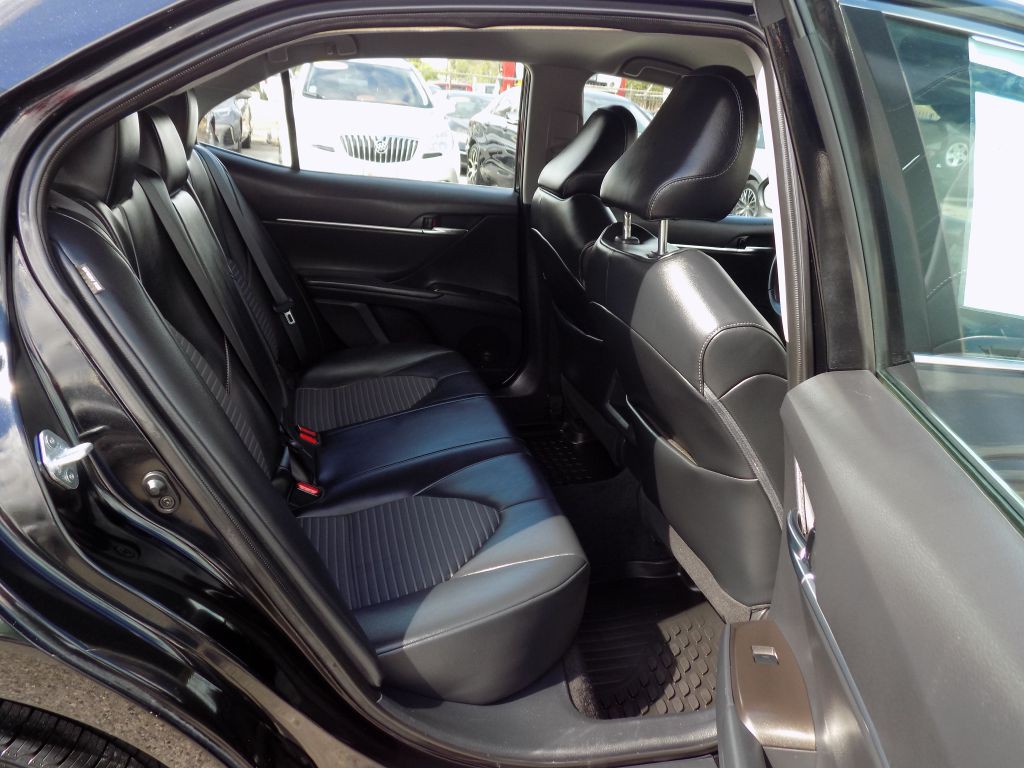 2022 Toyota Camry Image 15