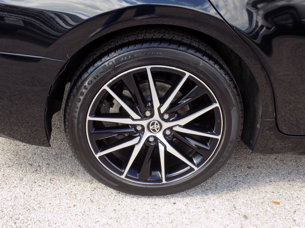 2022 Toyota Camry Image 23