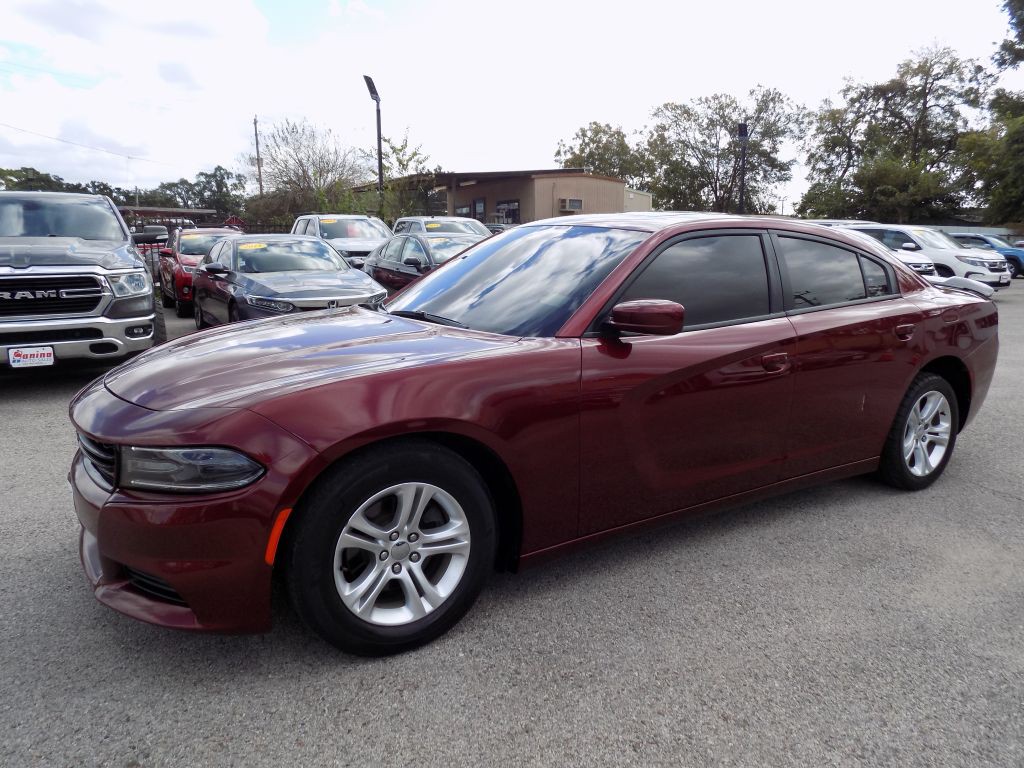 2021 Dodge Charger Image 2