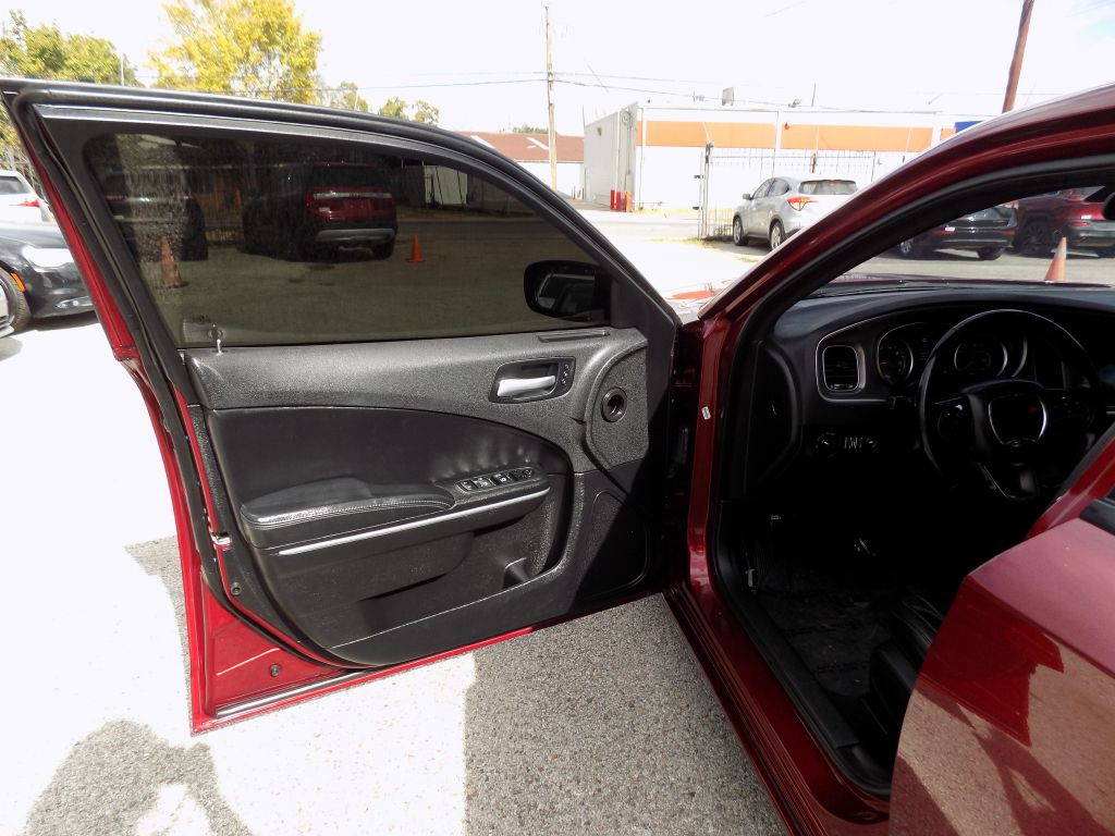 2021 Dodge Charger Image 10