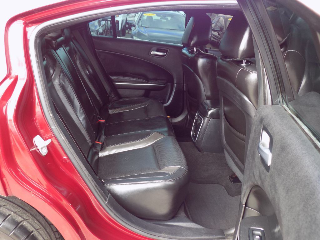 2021 Dodge Charger Image 17