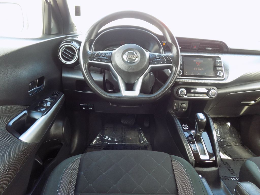 2020 Nissan Kicks Image 18