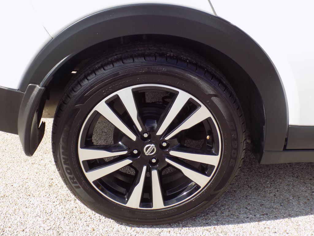 2020 Nissan Kicks Image 20