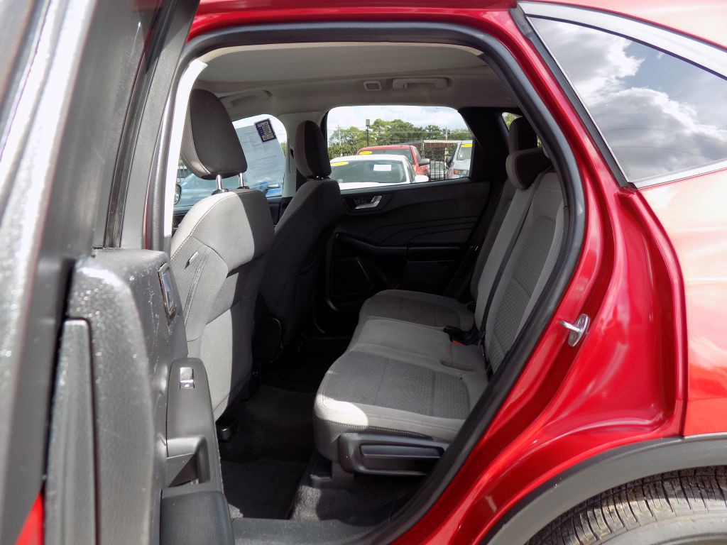 2021 Ford Escape Image 14