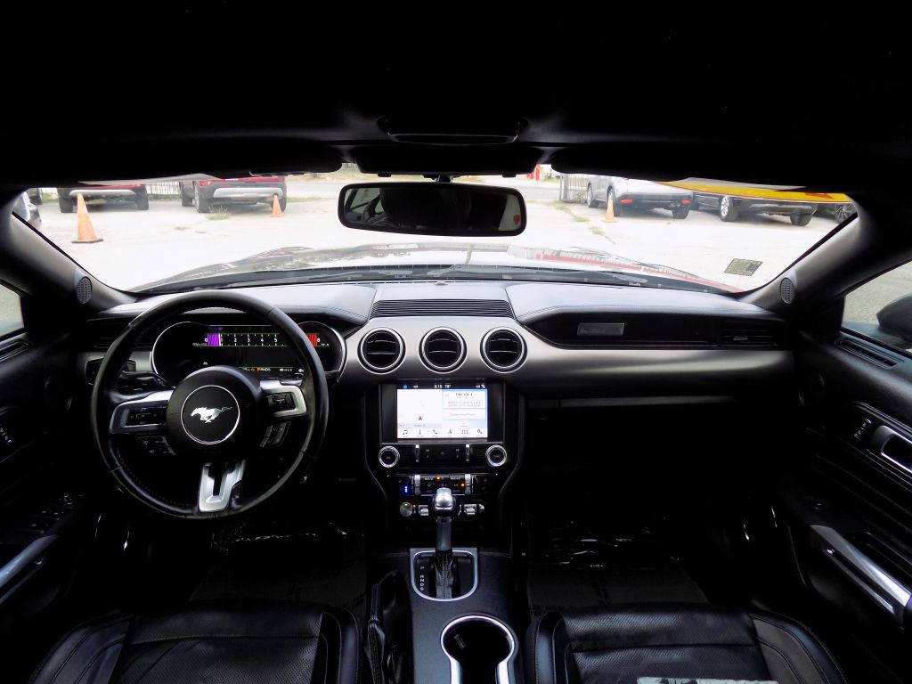 2018 Ford Mustang Image 26