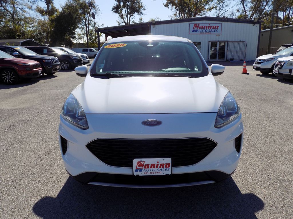 2020 Ford Escape Image 1