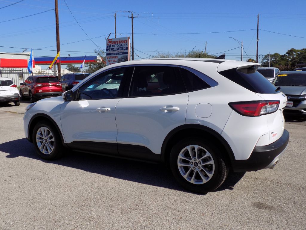 2020 Ford Escape Image 4