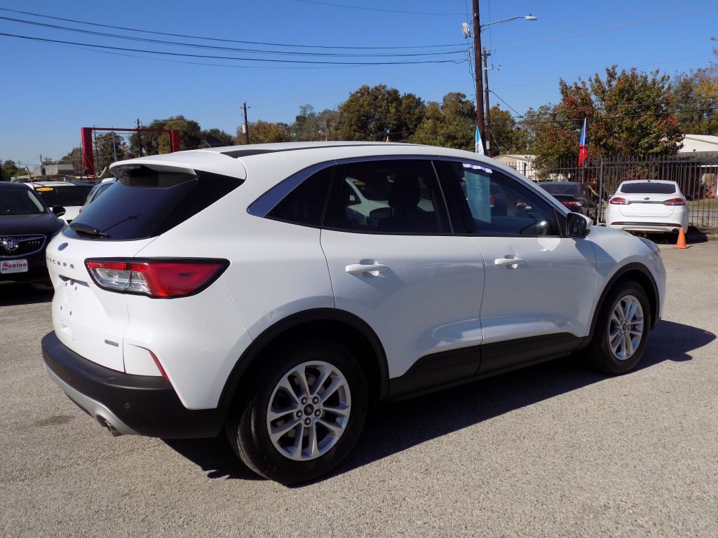 2020 Ford Escape Image 6