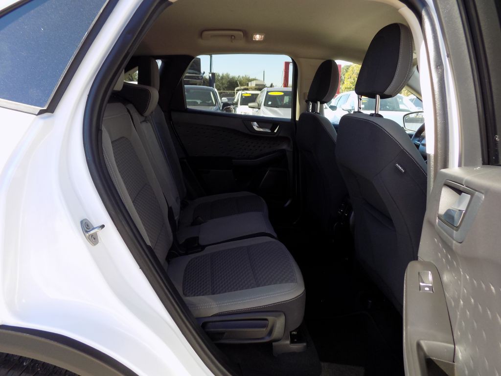 2020 Ford Escape Image 16