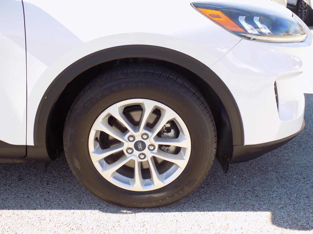 2020 Ford Escape Image 25