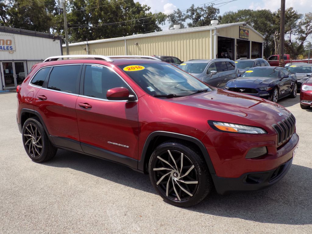 2016 Jeep Cherokee Image 8