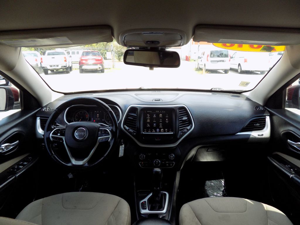 2016 Jeep Cherokee Image 20