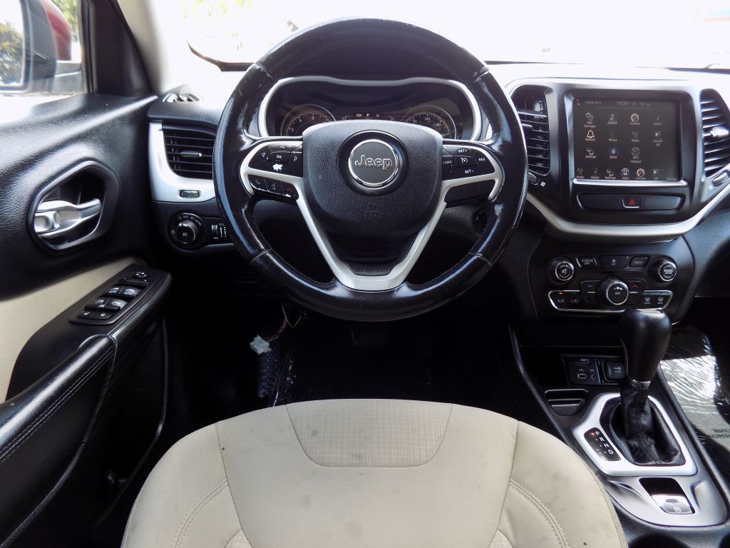 2016 Jeep Cherokee Image 21