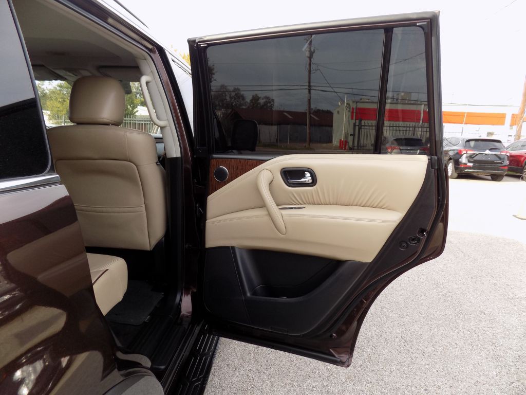 2018 Nissan Armada Image 11