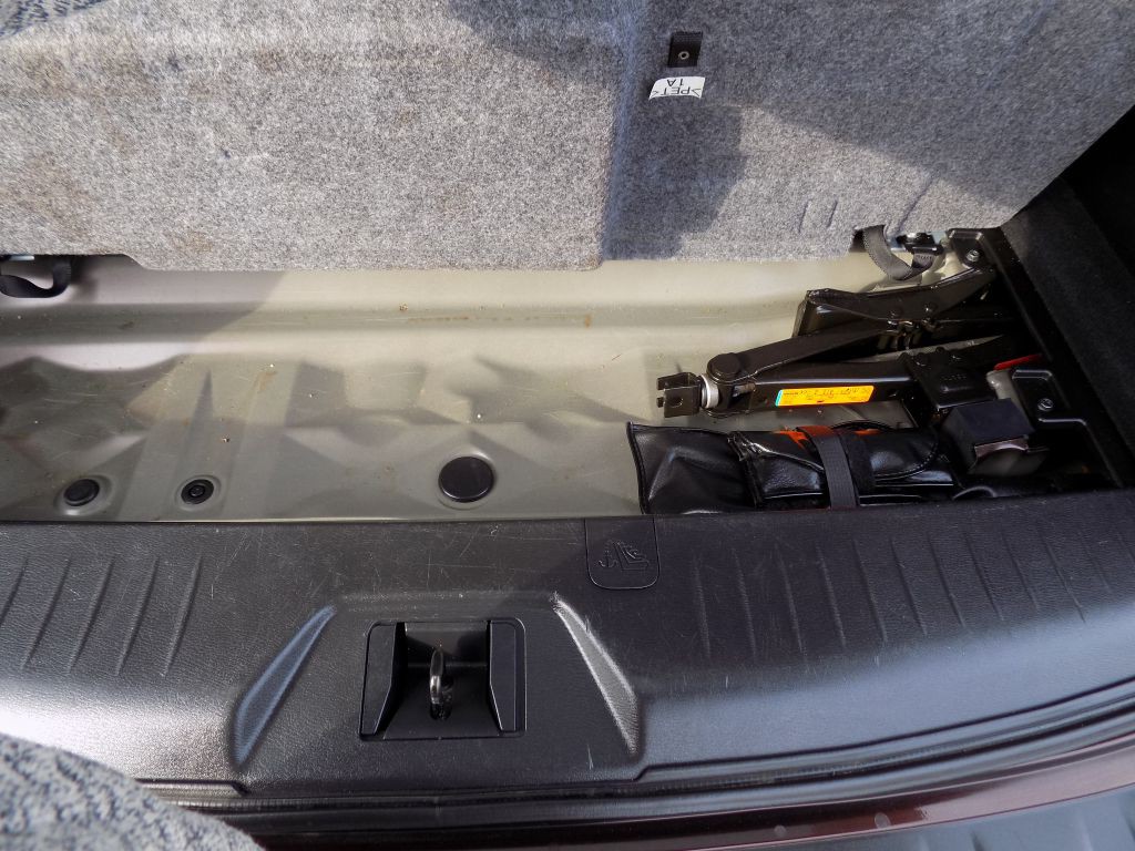 2018 Nissan Armada Image 19